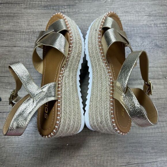Soda~Women’s~Gold Platform Wedge Espadrille SANDALS Buckle Open Toe~Size 8.5 - Picture 7 of 9